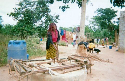 Unprotected Well © Justin Kakoma, Community Health Worker, Kanakantapa Clinic “This woman is drawing water from an unprotected well. In the community there are a lot of people using unsafe water points. As a CHW, I walk long distances to educate them on how to make water safe for drinking.”