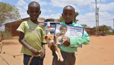Children are at particularly high risk from rabies and engaging with children is important to increase awareness of rabies risks and preventive measures. Photo: Sarah Cleaveland