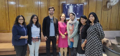 Group of researchers and journalists at the first workshop in India