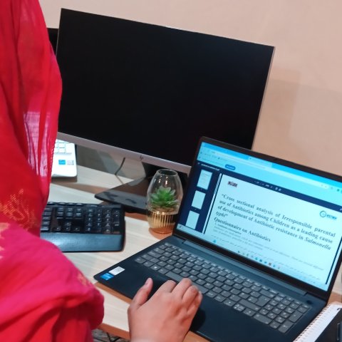 Dr Huma Mujahid