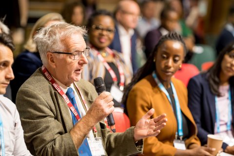 Audience questions at RSTMH meeting